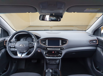 Hyundai IONIQ Comfort EV €12.995 NA SUBSIDIE CAMERA/PDC/NAVI/CRUISE/CLIMA