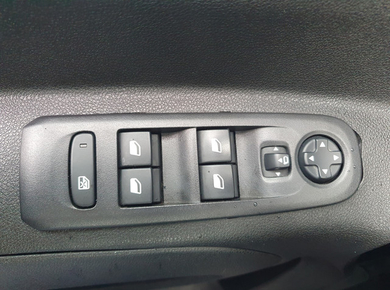 Opel Combo Tour 1.2 Turbo L1H1 Edition PANO/CRUISE/CARPLAY/TRHAAK/LMV