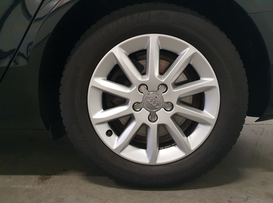 Audi A4 Avant 1.8 TFSI Business Edition PDC/XENON/NAVI/CRUISE/CLIMA/LMV