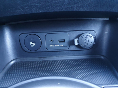 Kia Sportage 2.0 Plus Pack PANO/NAVI/CRUISE/TRHAAK