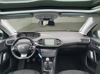 Peugeot 308 1.6 BlueHDi Blue Lease Executive PANO/NAVI/PDC/CRUISE/CLIMA/LMV