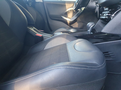 Peugeot 2008 1.2 PureTech Allure NAVI/CARPLAY/CRUISE/