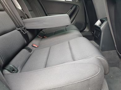 Audi A4 Avant 1.8 TFSI Business Edition PDC/XENON/NAVI/CRUISE/CLIMA/LMV