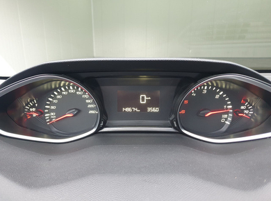 Peugeot 308 1.6 BlueHDi Blue Lease Executive PANO/NAVI/PDC/CRUISE/CLIMA/LMV