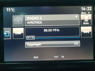 Peugeot 2008 1.2 PureTech Style PANO/NAVI/CLIMA/CRUISE/PDC