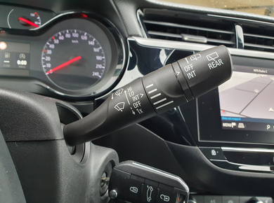 Opel Corsa 1.2 Edition PDC/CAMERA/NAVI/STOELVERW/CRUISE/AIRCO/LMV