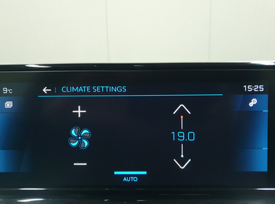 Peugeot 208 1.2 PureTech Allure NAVI/CRUISE/AIRCO/LMV