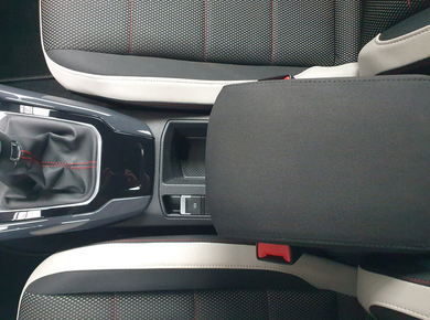 Volkswagen T-Roc 1.5 TSI Sport CARPLAY/LED/ACRUISE/CLIMA