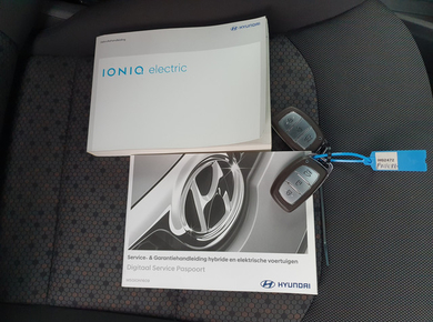 Hyundai IONIQ Comfort EV CAMERA/PDC/NAVI/CRUISE/CLIMA