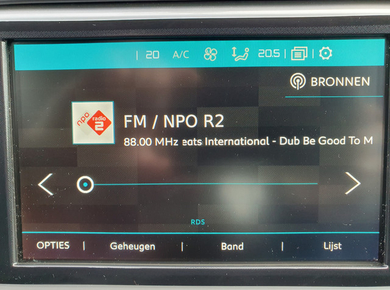 Citroën C4 Picasso 1.2 PureTech Business PANO/CARPLAY/MASSAGE/CAMERA/NAVI/CRUISE