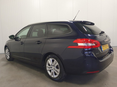 Peugeot 308 SW 1.2 PureTech Blue Lease Executive LEDER/PANO/NAVI/CRUISE/CLIMA