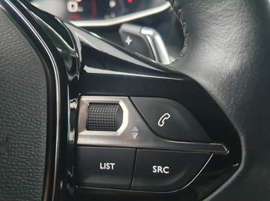 Peugeot 2008 1.2 PureTech Blue Lease Allure NAVI/TRHAAK/CRUISE/CAMERA/PDC