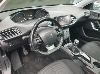 Peugeot 308 1.6 BlueHDi Blue Lease Executive PANO/NAVI/PDC/CRUISE/CLIMA/LMV