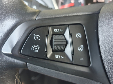 Opel KARL 1.0 ecoFLEX Innovation PDC/CLIMA/CRUISE/LMV