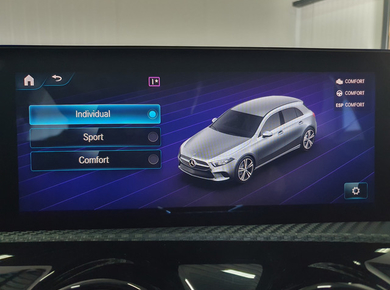 Mercedes-Benz A-Klasse 160 Business Solution DIG.COCKPIT/NAVI/PDC/LED/LMV