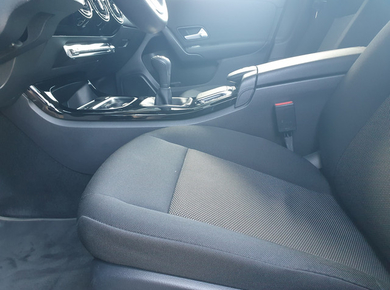 Mercedes-Benz A-Klasse 160 Business Solution DIG.COCKPIT/NAVI/PDC/LED/LMV