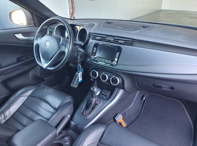 Alfa Romeo Giulietta 1.4 Turbo MultiAir Super NAVI/PDC/CRUISE/AIRCO/LMV