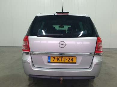 Opel Zafira 1.8 Cosmo PANO/CRUISE/AIRCO/LMV/7PERS