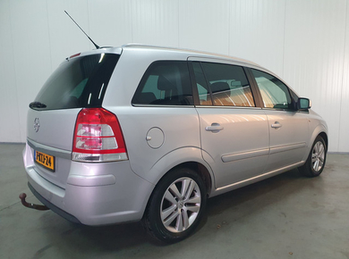 Opel Zafira 1.8 Cosmo PANO/CRUISE/AIRCO/LMV/7PERS