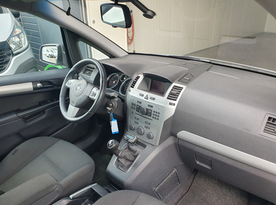 Opel Zafira 1.8 Cosmo PANO/CRUISE/AIRCO/LMV/7PERS