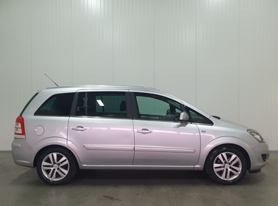 Opel Zafira 1.8 Cosmo PANO/CRUISE/AIRCO/LMV/7PERS
