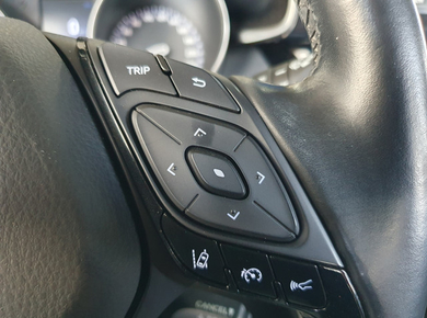 Toyota C-HR 1.8 Hybrid Active CLIMA/CAMERA/CRUISE/LMV