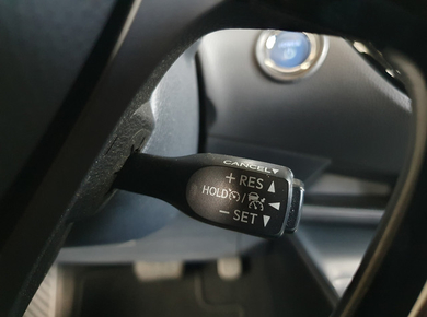 Toyota C-HR 1.8 Hybrid Active CLIMA/CAMERA/CRUISE/LMV