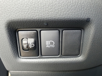 Toyota C-HR 1.8 Hybrid Active CLIMA/CAMERA/CRUISE/LMV