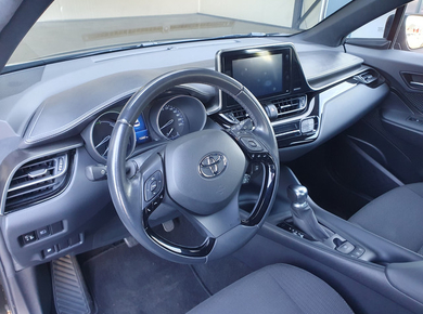 Toyota C-HR 1.8 Hybrid Active CLIMA/CAMERA/CRUISE/LMV