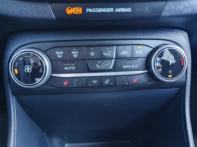 Ford Fiesta 1.0 EcoBoost Titanium CRUISE/PDC/CLIMA/STOELVERW.