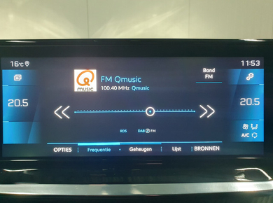 Peugeot 2008 1.2 PureTech Allure NAVI/PDC/TRHAAK/LED/CRUISE/LMV