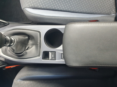 Peugeot 2008 1.2 PureTech Allure NAVI/PDC/TRHAAK/LED/CRUISE/LMV
