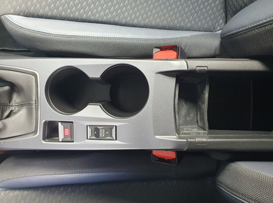 Peugeot 2008 1.2 PureTech Allure NAVI/PDC/TRHAAK/LED/CRUISE/LMV