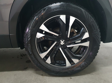 Peugeot 2008 1.2 PureTech Allure NAVI/PDC/TRHAAK/LED/CRUISE/LMV