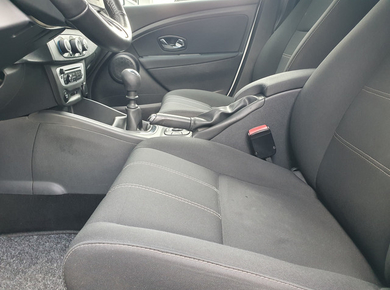 Renault Mégane 1.5 dCi Expression S&S NAVI/AIRCO/CRUISE