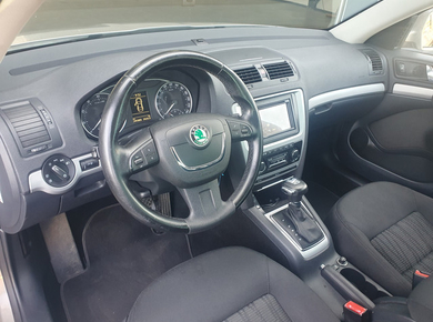 Škoda Octavia Combi 1.4 TSI Elegance NAVI/TRHAAK/CLIMA/CRUISE