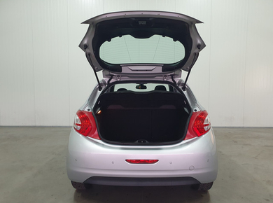 Peugeot 208 1.2 VTi Allure PANO/NAVI/PDC/CRUISE/AIRCO/LMV