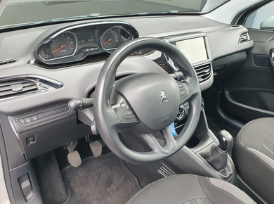 Peugeot 208 1.2 VTi Allure PANO/NAVI/PDC/CRUISE/AIRCO/LMV