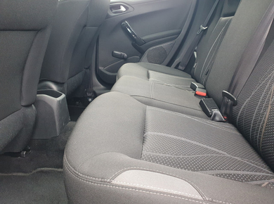 Peugeot 208 1.2 VTi Allure PANO/NAVI/PDC/CRUISE/AIRCO/LMV