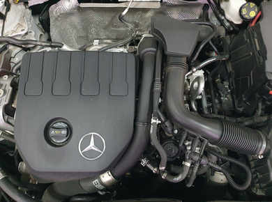 Mercedes-Benz A-Klasse 180 Business Solution AMG CAMERA/PDC/NAVI/CRUISE/AIRCO/LMV