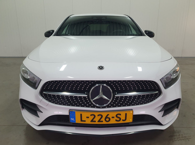 Mercedes-Benz A-Klasse 180 Business Solution AMG CAMERA/PDC/NAVI/CRUISE/AIRCO/LMV