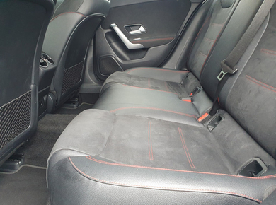 Mercedes-Benz A-Klasse 180 Business Solution AMG CAMERA/PDC/NAVI/CRUISE/AIRCO/LMV