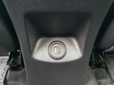 Kia Rio GT Line NAVI/CRUISE/PDC/SIDE-SKIRTS/LMV