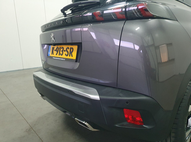 Peugeot 2008 1.2 PureTech Blue Lease Allure PDC/NAVI/CARPLAY/CLIMA/LMV