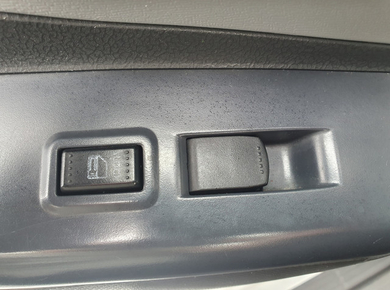 Nissan Pixo 1.0 Look AIRCO/EL.PAKKET/LMV/SPOILER