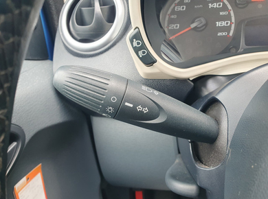 Ford Ka 1.2 Titanium X AIRCO/PDC/LMV