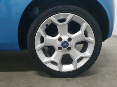 Ford Ka 1.2 Titanium X AIRCO/PDC/LMV