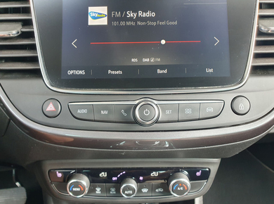 Opel Crossland X 1.2 Turbo Innovation TREKH./PDC/CARPLAY/NAVI/CRUISE/CLIMA