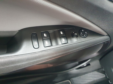 Opel Crossland X 1.2 Turbo Innovation TREKH./PDC/CARPLAY/NAVI/CRUISE/CLIMA