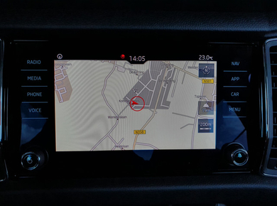 Škoda Kodiaq 1.5 TSI Business Edition PDC/TREKH./CARPLAY/NAVI/CRUISE/AIRCO/LMV